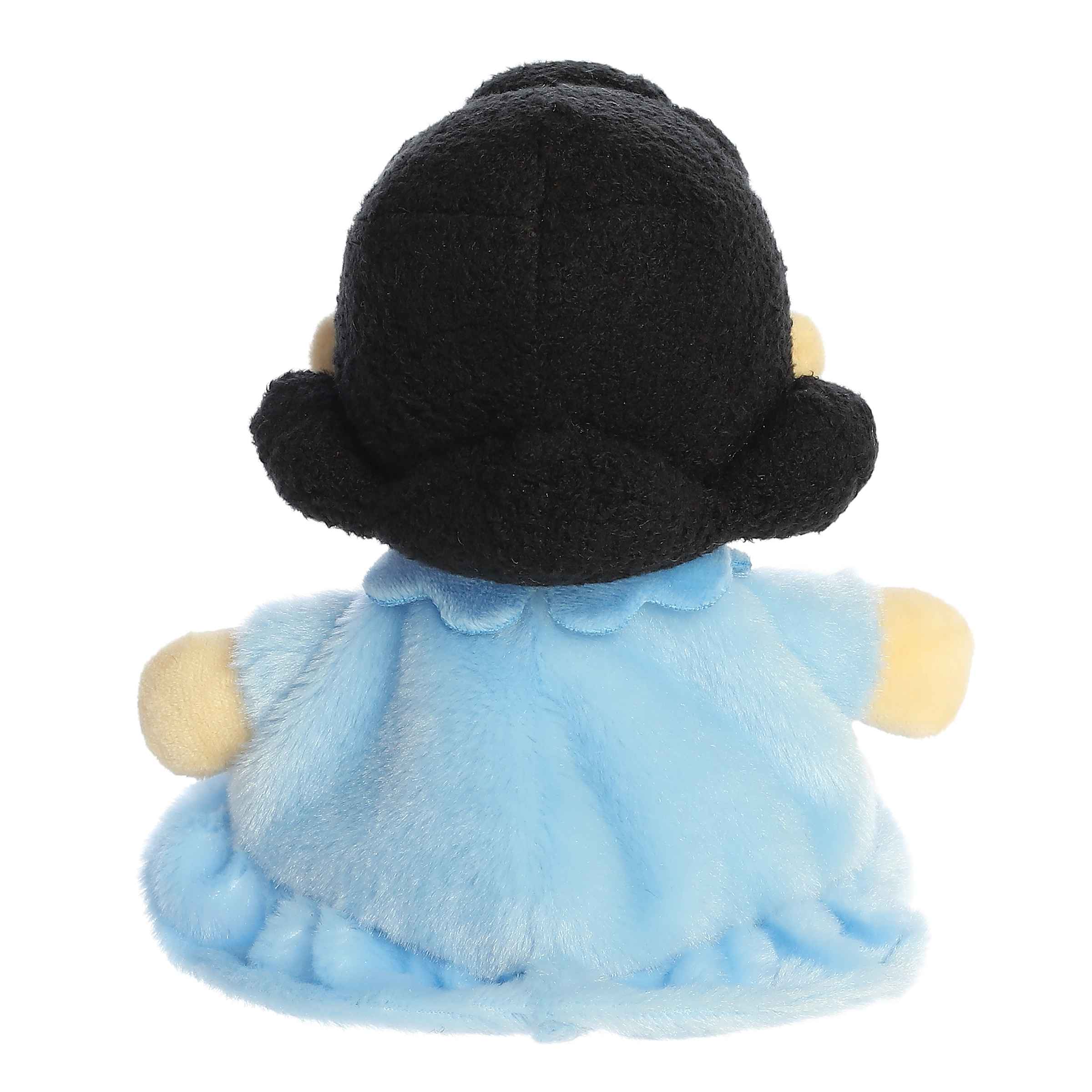 Lucy - Image 4